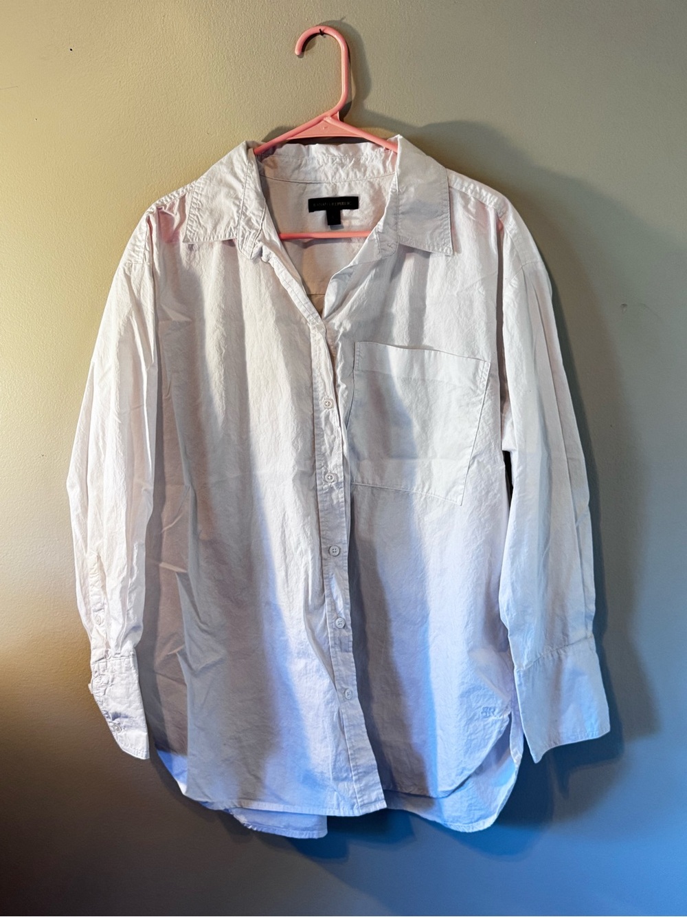 Banana Republic White Relaxed Button-Down Shirt